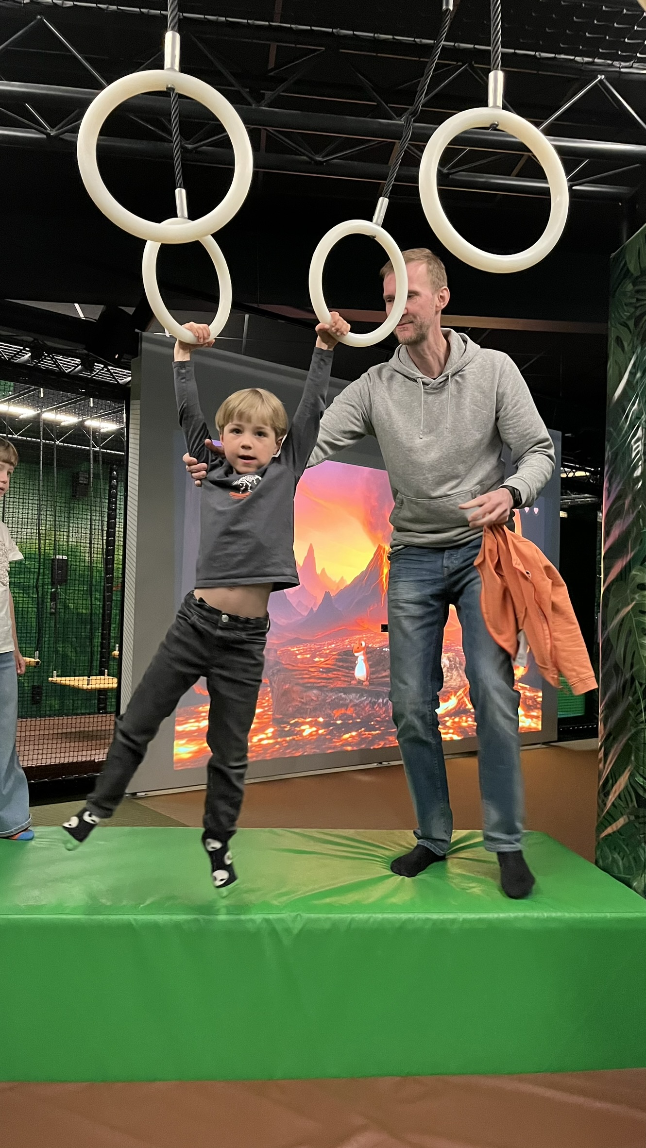 IKUNA_Indoor_climbing_Father-and-Child