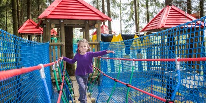 Ausflug mit Kindern - Lahöfen - Kinderkletterpark Kirchschlag Ralf & Walter