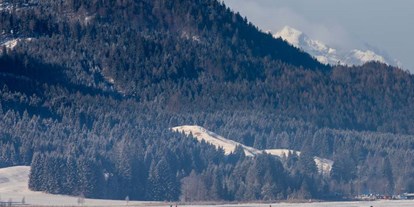 Ausflug mit Kindern - Ausflugsziel ist: ein Skigebiet - St. Sigmund - Symbolbild für Ausflugsziel Weissensee Bergbahn. Keine korrekte oder ähnlich Darstellung! - Weissensee Bergbahn