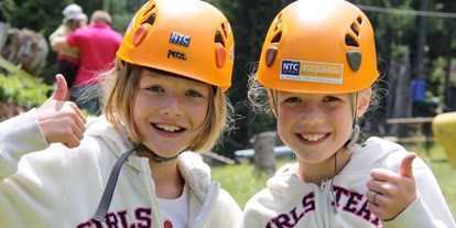 Ausflug mit Kindern - Ausflugsziel ist: ein Kletterpark - Weißbriach - Felsenlabyrinth & Flying Fox Nassfeld