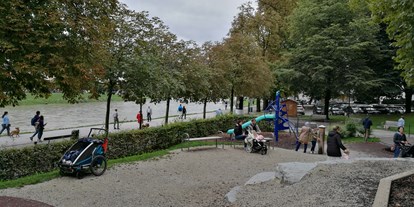Ausflug mit Kindern - Umgebungsschwerpunkt: Fluss - Großgmain - Spielplatz Franz-Josef-Kai