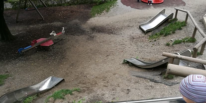 Ausflug mit Kindern - Kinderwagen: großteils geeignet - Sankt Leonhard (Grödig) - Spielplatz Franz-Josef-Kai
