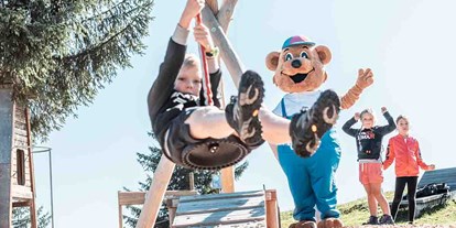 Ausflug mit Kindern - Ausflugsziel ist: ein Freizeitpark - Rußbach - Tannenhäherflug - Hornbahn Russbach - Brunos Bergwelt