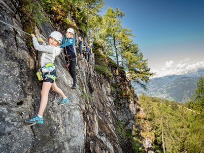 Ausflug mit Kindern - Mayrhofen (Saalfelden am Steinernen Meer) - Drachis Klettersteig am Geisterberg in St. Johann - Geisterberg