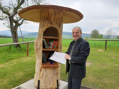 Ausflug mit Kindern - Outdoorbibliothek im Europapark - Kräftereich St. Jakob im Walde