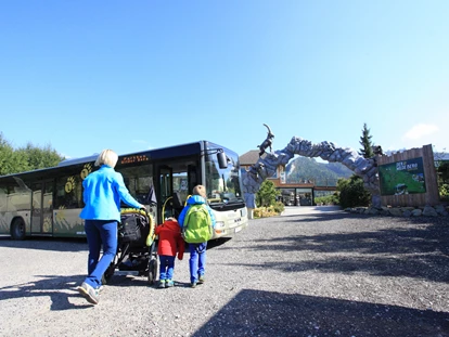 Trip with children - Weg: Erlebnisweg - Austria - Auch der Parkbus bringt dich am Wilden Berg - Der Wilde Berg Mautern
