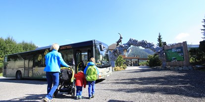 Ausflug mit Kindern - Ausflugsziel ist: ein Streichelzoo - Hochsteiermark - Auch der Parkbus bringt dich am Wilden Berg - Der Wilde Berg Mautern