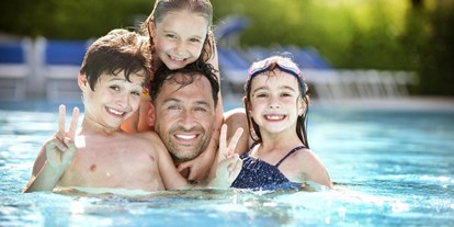 Ausflug mit Kindern - Alter der Kinder: 1 bis 2 Jahre - Misselsdorf - Wasserspaß pur für die ganze Familie - Parktherme Bad Radkersburg