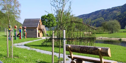 Ausflug mit Kindern - Ausflugsziel ist: ein Naturerlebnis - Peilstein im Mühlviertel - Wassererlebnis Mini-Donau
