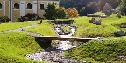 Ausflug mit Kindern - Kinderwagen: großteils geeignet - Sattlberg - Wassererlebnis Mini-Donau