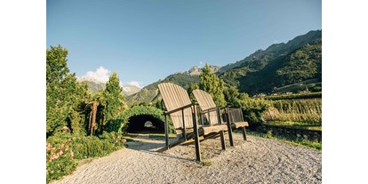 Ausflug mit Kindern - Witterung: Wind - Naturns, Südtirol - Die Trauttmansdorffer Thronsessel, ein besonderes Ausflugsziel in Algund. - Trauttmansdorffer Thronsessel