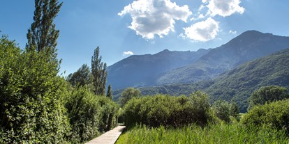 Ausflug mit Kindern - Witterung: Regenwetter - Obereggen (Trentino-Südtirol) - Seerundwanderweg Kalterer See