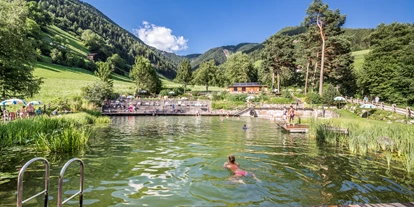 Ausflug mit Kindern - Villnöss Südtirol Italien - Naturbadeteich Lüsen
