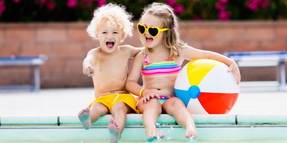 Ausflug mit Kindern - Partschins/Rabland - Symbolbild für Ausflugsziel Freibad Schlanders. Keine korrekte oder ähnliche Darstellung! - Freibad Schlanders