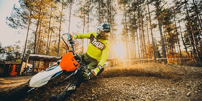 Ausflug mit Kindern - Lohngraben - Elektro Motocross Action mit der KTM Freeride E - EMX-Park