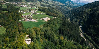 Ausflug mit Kindern - sehenswerter Ort: Ruine - Innerberg (Bartholomäberg) - großes Walsertal in Vorarlberg - Burgruine Blumenegg