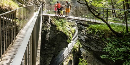 Ausflug mit Kindern - Umgebungsschwerpunkt: Fluss - Donat - Brücken  - Viamala-Schlucht 
