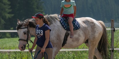 Ausflug mit Kindern - Alter der Kinder: Jugendliche - PLZ 7431 (Schweiz) - Ponyreiten - Reitschule Davos