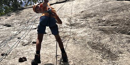 Ausflug mit Kindern - Ausflugsziel ist: ein Kletterpark - Graubünden - Abenteuer Seilpark "Curtin Medelin"