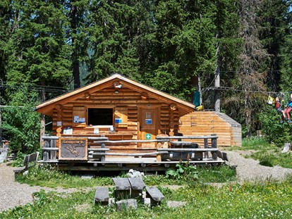Ausflug mit Kindern - Ausflugsziel ist: eine Sportanlage - Graubünden - Seilpark