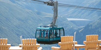 Trip with children - Ausflugsziel ist: ein Skigebiet - Flond - Bergbahn Cuolm da Vi Sommer - Bergbahnen Disentis