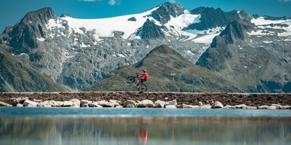 Ausflug mit Kindern - Umgebungsschwerpunkt: See - Vals (Vals) - Flow Trail - Bergbahnen Disentis