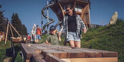 Ausflug mit Kindern - Witterung: Bewölkt - Ostschweiz - Ein tolles Familienerlebnis mit grossem Kinderland, neue Kugelbahn, Rutschen, Wasserpark und vielem mehr. - Madrisa