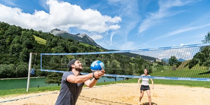 Ausflug mit Kindern - Ausflugsziel ist: eine Sportanlage - Graubünden - Badesee Lai Barnagn