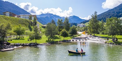 Ausflug mit Kindern - Ausflugsziel ist: ein Restaurant/Gasthaus - Graubünden - Badesee Lai Barnagn