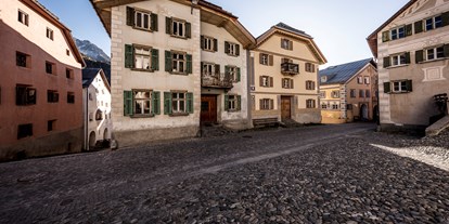 Ausflug mit Kindern - Dauer: mehrtägig - Graubünden - Dorfkern von Ardez im Unterengadin – © Andrea Badrutt, Chur - Ardez