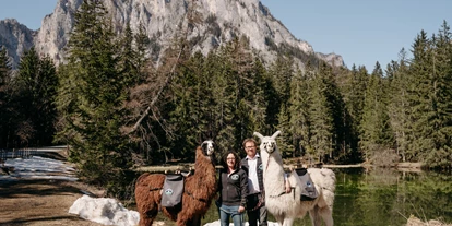 Ausflug mit Kindern - Umgebungsschwerpunkt: Wald - Steiermark - Unterwegs mit den Lamas - Alpakas und Lamas zum Grünen See