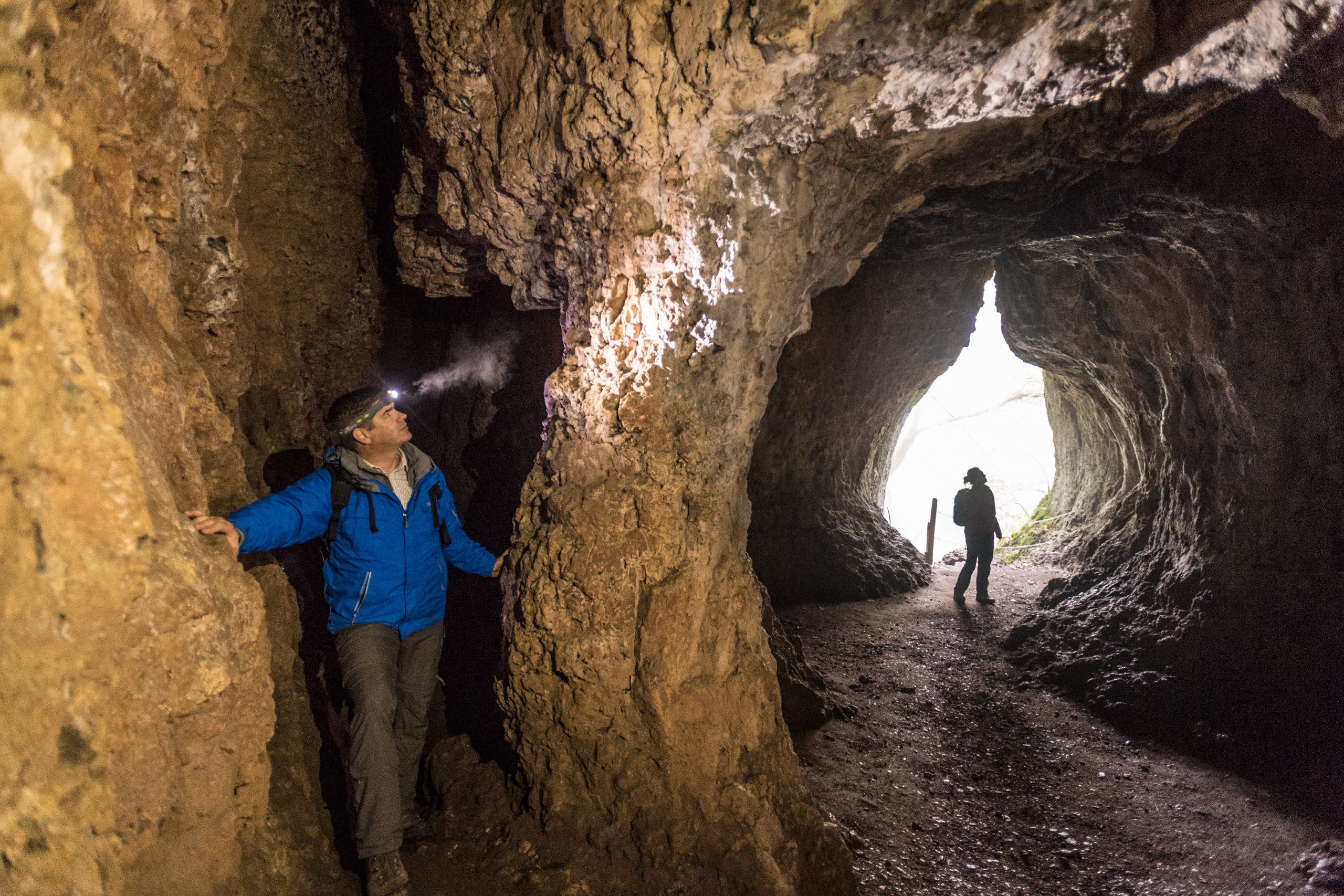 Ausflugsziel - Buchenlochhöhle am Gerolsteiner Felsenpfad - Gerolsteiner Felsenpfad
