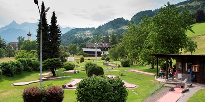 Ausflug mit Kindern - Ausflugsziel ist: eine Sportanlage - Thüringerberg - Minigolfanlage Schruns