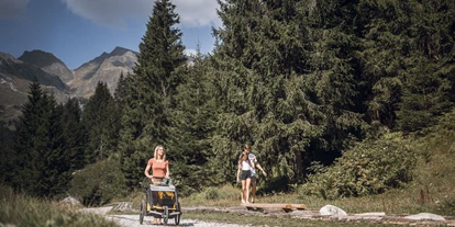 Ausflug mit Kindern - Ausflugsziel ist: ein Naturerlebnis - Trentino-Südtirol - Barfußweg Ratschings mit Kneippbecken