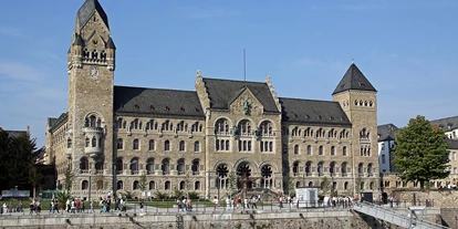 Trip with children - Mendig - Preußisches Regierungsgebäude