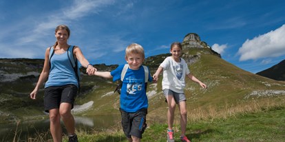 Ausflug mit Kindern - Dauer: halbtags - Steiermark - Familien-Rundwanderung um den Augstsee - Erlebnisberg Loser Altaussee