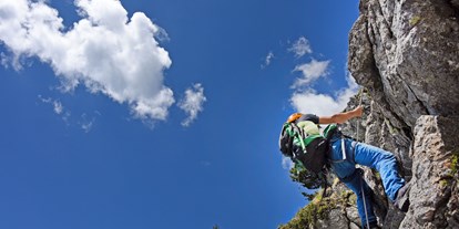 Ausflug mit Kindern - Themenschwerpunkt: Abenteuer - Naturns, Südtirol - Klettersteig "Heini Holzer" Ifinger in Schenna