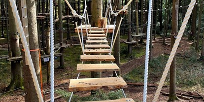 Ausflug mit Kindern - Witterung: Schönwetter - PLZ 84503 (Deutschland) - Waldseilgarten Oberreith