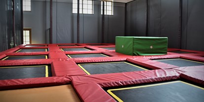 Ausflug mit Kindern - Schatten: vollständig schattig - Deutschland - Indoorhalle Oberreith
