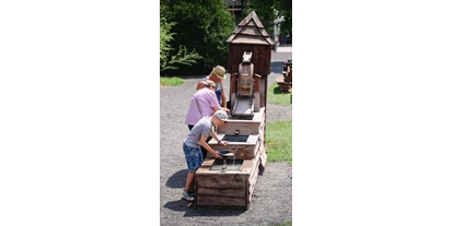 Trip with children - WC - Möllern - Erlebnistierpark Memleben