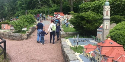 Ausflug mit Kindern - Kindergeburtstagsfeiern - Thüringen - Parkspaziergang - Freizeit- und Miniaturenpark mini-a-thür