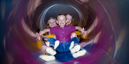 Ausflug mit Kindern - Themenschwerpunkt: Märchen - Große Rutsche - Kindererlebniswelt Rumpelburg