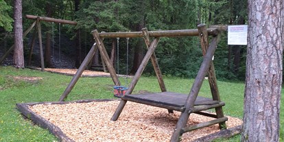 Ausflug mit Kindern - Themenschwerpunkt: Spielen - Wald am Arlberg - Abenteuerspielplatz Gemsle