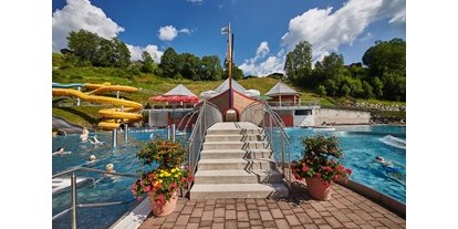 Ausflug mit Kindern - Bad: Schwimmbad - PLZ 6383 (Österreich) - Erlebnisbad Käpt'n Hook