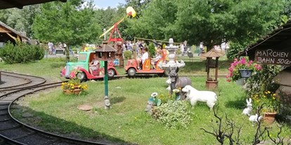 Ausflug mit Kindern - Märchenbahn - Der Dinosaurierpark - Ferienpark Germendorf
