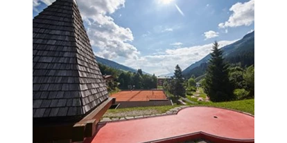 Ausflug mit Kindern - Oberndorf in Tirol - Minigolf Saalbach