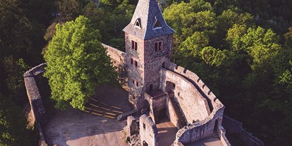 Ausflug mit Kindern - PLZ 64409 (Deutschland) - Herzlich Willkommen auf Burg Frankenstein - Burg Frankenstein