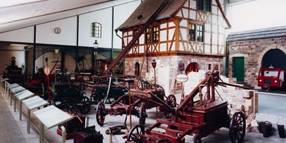 Trip with children - Bad Salzschlirf - Halle 1 mit den Geräten von 1624 bis in die 1920er Jahre - Deutsches Feuerwehr-Museum Fulda