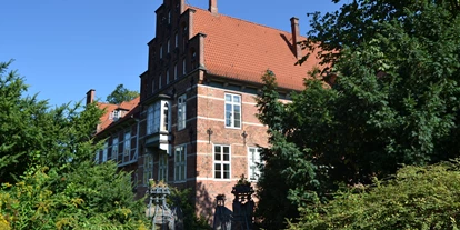 Trip with children - Umgebungsschwerpunkt: Fluss - Norderstedt - Schloss Bergedorf