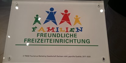 Ausflug mit Kindern - Witterung: Bewölkt - Wünschendorf (Landkreis Greiz) - Seit 15 Jahren sind wir als Familienfreundliche Einrichtung zertifiziert - Drachenhöhle Syrau